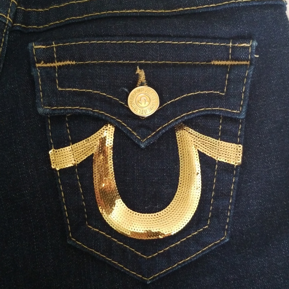 True religion gorgeous, and RARE 
Sparkle sequence horseshoe pocket jeans NWOT